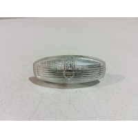Повторитель на крыло белый Hyundai-Kia Getz (2002 - 2010) 923012F010