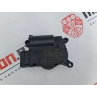 Моторчик заслонки печки Volkswagen Tiguan 2018 5q0907511k