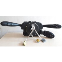 Переключатель стеклоочистителя peugeot 206 307 citroen xsara пикассо 96605638xt