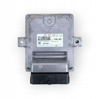 Audi a4 a5 q5 q7 4m0907355d блок управления adblue