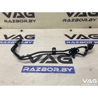 Патрубок (трубопровод, шланг) Audi Q3 1 2018 04L121444J