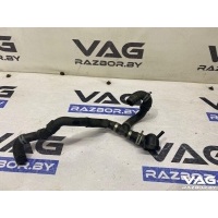 Фланец (тройник) системы охлаждения Volkswagen Golf Alltrack 7 2019 5Q0122096T,04L121131AB