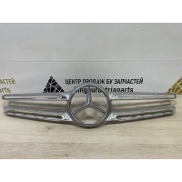 Решетка радиатора Mercedes-Benz CLS-Class A1668880323