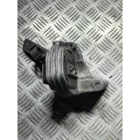Крепление лапа двигателя volvo v70 2008 326c88