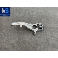 Кулак поворотный правый Mercedes GL X166 2015 A1663301020N3,A1663301020,A1663340206,A2924210420