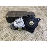 Моторчик стеклоподъемника Задн. KIA Sorento 2 XM 2014 834601u000