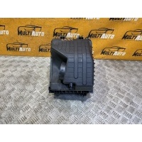 Корпус воздушного фильтра KIA Sorento 2 XM 2014 28110b8100