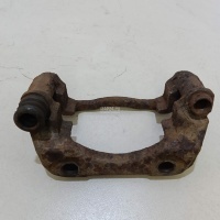 Скоба суппорта переднего Renault Megane I (1996 - 1999) 7701040839