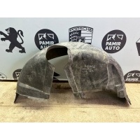 Локер (Подкрылок) Volkswagen Golf/4 1997-2006 1J0810971D