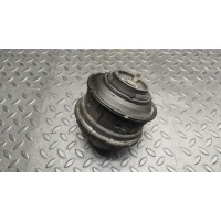 Опора двигателя Mercedes C/W203 2000-2008 A2032402517