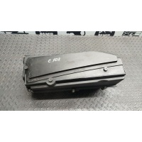 Корпус воздушного фильтра Mercedes C/W203 2000-2008 A6460900401