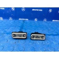 подсветка заднего номера Mercedes-benz cls 550 w219 2008 A2038200256