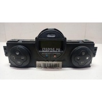 Блок управления климатической установкой Renault Megane II (2003 - 2009) 7701209068