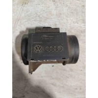 Расходомер воздуха Volkswagen Transporter T4 1998 71822101