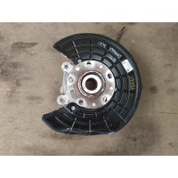 Кулак Maserati Levante M161 2020 670108079