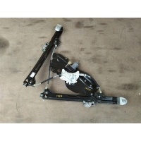 Стеклоподъемник Maserati Levante M161 2020 670156110, 670156110, 670032862