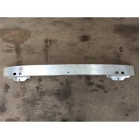 Усилитель бампера Maserati Levante M161 2020 673007200