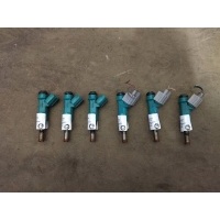 Форсунка топливная Lexus RX 3 2013 2325031090