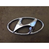 Эмблема Hyundai Santa Fe 2010 863002W000
