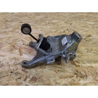 Кронштейн ДВС Audi A4 B9 2019 4M0199308AD