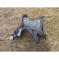 Кронштейн ДВС Audi A4 B9 2019 8W0399295E
