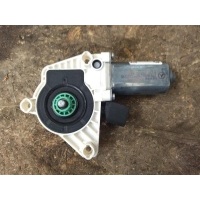 Моторчик стеклоподъемника Mercedes CLS W218 2013 A2078200542