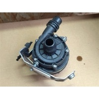 Насос водяной BMW 4 F36 2016 11518671654, 11518671654, 8671654