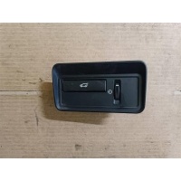 Кнопка открывания багажника Land Rover Range Rover L405 2015 LR038676, LR038676, CPLA11654CA