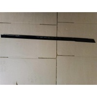 Молдинг двери Land Rover Discovery 5 L462 2019 LR105210, HY32255A61AC