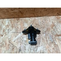 Петля двери Mercedes GLS X166 2019 A1667300437