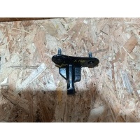Петля двери Mercedes GLS X166 2019 A1667300137