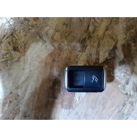 Кнопка крышки багажника Mercedes SL R231 2017 A2129059300