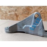 Кронштейн BMW X6 F16 2015 13517810698, 13517810698, 7810698, 13518599773