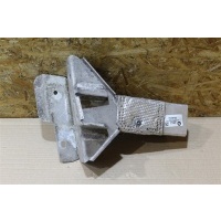 Кронштейн Audi R8 420 2008 420825708