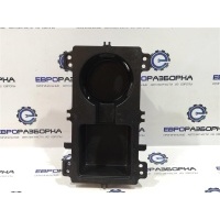 Подстаканник Land Rover Range Rover Velar L560 2018 LR106967, J8A2048196AD, LR106967
