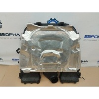 Корпус воздушного фильтра Audi Q8 4M8 2021 4M0133835G