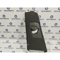 Обшивка стойки Audi Q8 4M8 2021 4M8867243B, 4M8867243BYW5