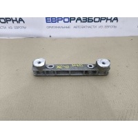 Кронштейн двигателя Volvo XC40 2020 32137504