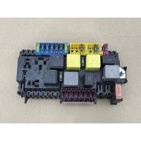 Блок предохранителей Mercedes ML W166 2014 A1669068201