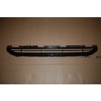 Audi q3 sq3 рестайлинг 8u0 решётка бампера передняя центральная 8u0807683c