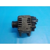 Генератор двигателя RENAULT Duster 1 2010-2019 231005770R