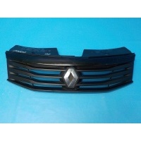 Решетка радиатора RENAULT Sandero 2009-2014 8200798524