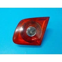 Фонарь задний правый внутренний VOLKSWAGEN Jetta 5 2005-2011 1K5945094J