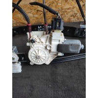 Моторчик стеклоподъемника задний левый Ford S-Max 1 restailing 2011