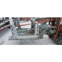 порог Mercedes Benz W204 2007-2015 2013 A2046373835
