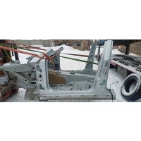 порог Mercedes Benz W204 2007-2015 2013 A2046373735