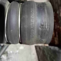 Патрубок интеркулера Renault Midlum 2002 5010315450