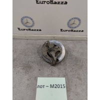 Поворотный кулак правый Mercedes W203 Mercedes W203 C 2000-2007 A2093320101