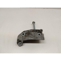 Кронштейн двигателя правый Renault Megane II (2003 - 2009) 8200222653