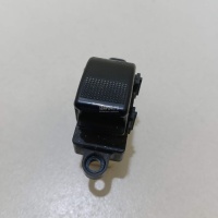 Кнопка стеклоподъемника Mazda Premacy (CP) (1999 - 2004) GE4T66370A